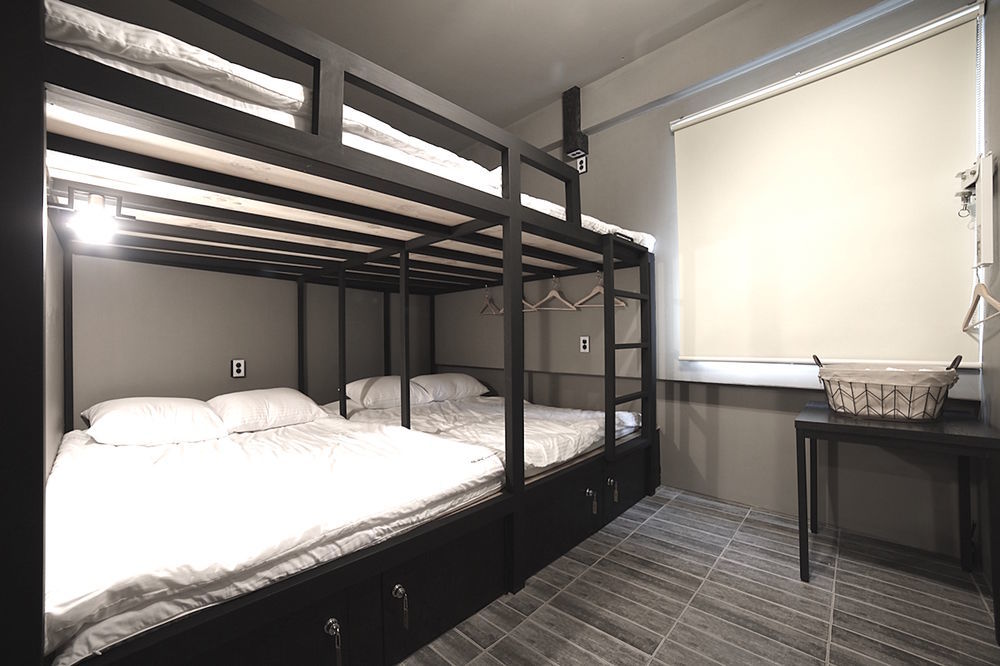The Bay Guesthouse - Hostel بوسان المظهر الخارجي الصورة